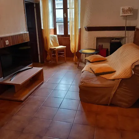 Appartement Dans Maison De Village